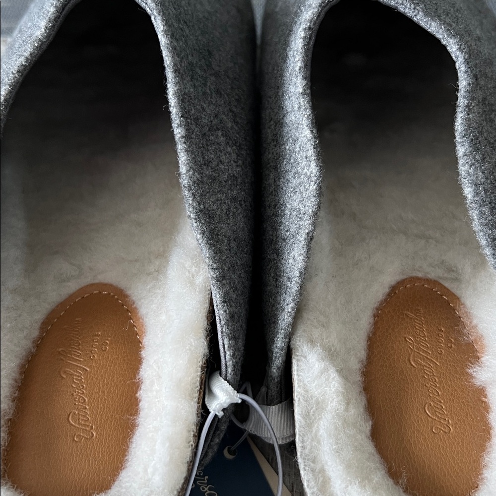 Universal Thread Gray Fabric Mules - Picture 6 of 10